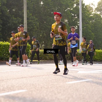 Runner Photo 6539873