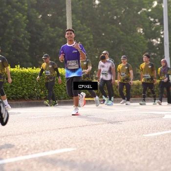 Runner Photo 6539892