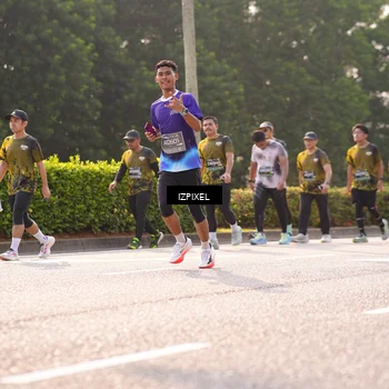 Runner Photo 6539902