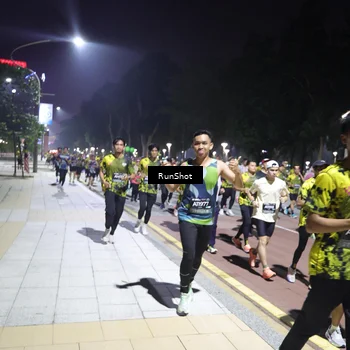 Runner Photo 6539910