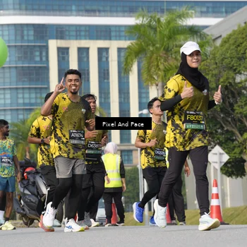 Runner Photo 6539925