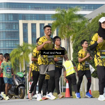 Runner Photo 6539937