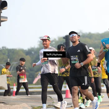 Runner Photo 6539950