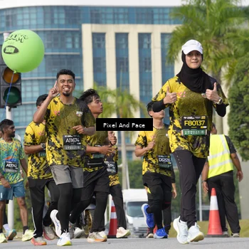 Runner Photo 6539958