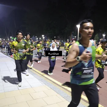 Runner Photo 6539988