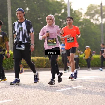Runner Photo 6540019