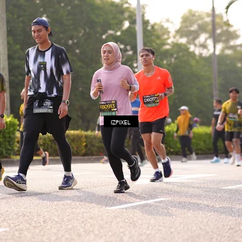 Runner Photo 6540026