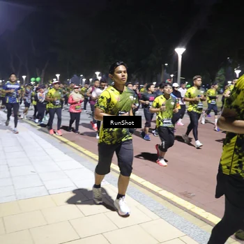 Runner Photo 6540027