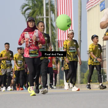 Runner Photo 6540032