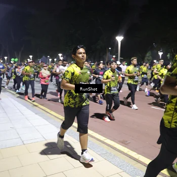 Runner Photo 6540041