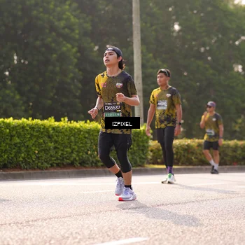 Runner Photo 6540042