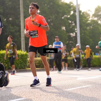 Runner Photo 6540046