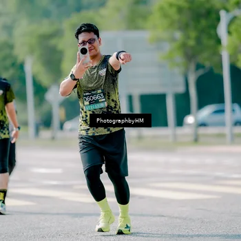 Runner Photo 6540073