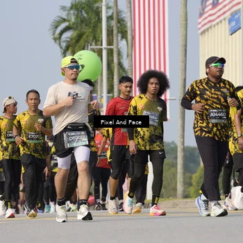 Runner Photo 6540081