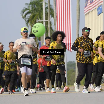 Runner Photo 6540087