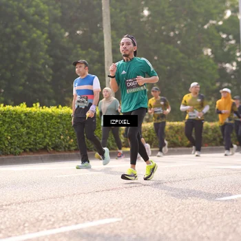 Runner Photo 6540099