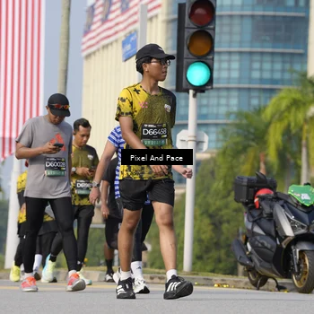 Runner Photo 6540109
