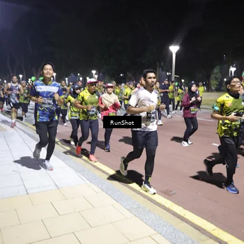 Runner Photo 6540111