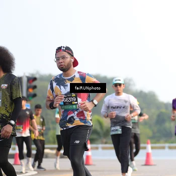 Runner Photo 6540115