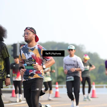 Runner Photo 6540120