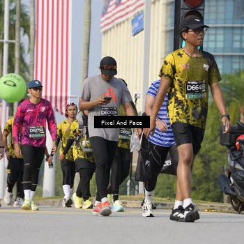Runner Photo 6540132
