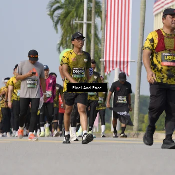 Runner Photo 6540145