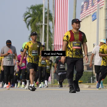 Runner Photo 6540170