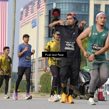 Runner Photo 6540187