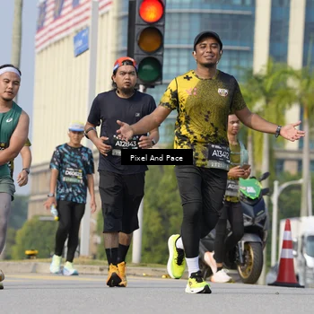 Runner Photo 6540190