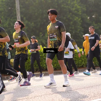 Runner Photo 6540192
