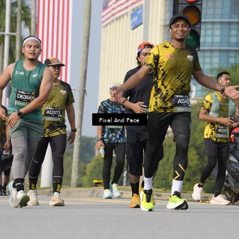 Runner Photo 6540196
