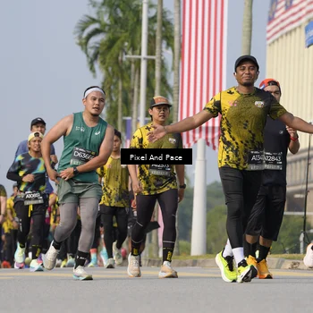 Runner Photo 6540197