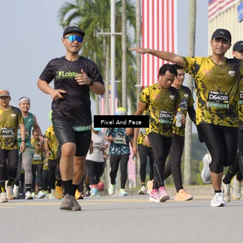 Runner Photo 6540231