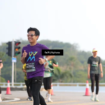Runner Photo 6540232