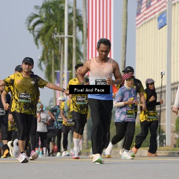 Runner Photo 6540246
