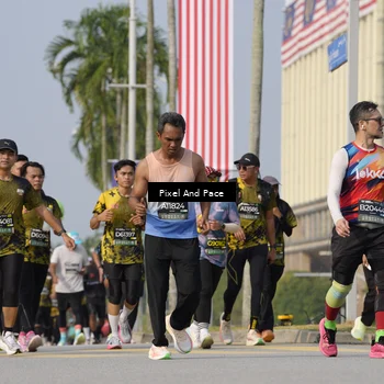 Runner Photo 6540260