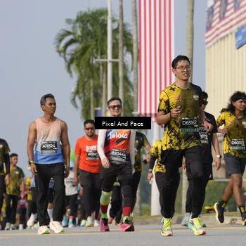 Runner Photo 6540263