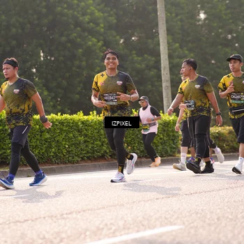 Runner Photo 6540264