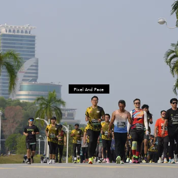 Runner Photo 6540286