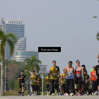 Runner Photo 6540296