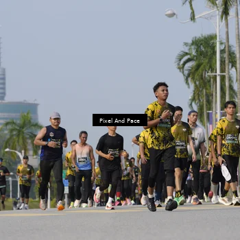 Runner Photo 6540321