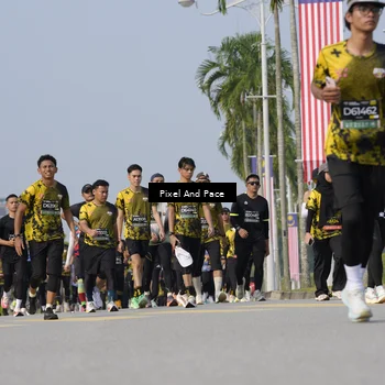 Runner Photo 6540334