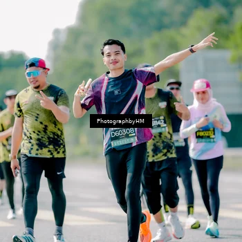 Runner Photo 6540336