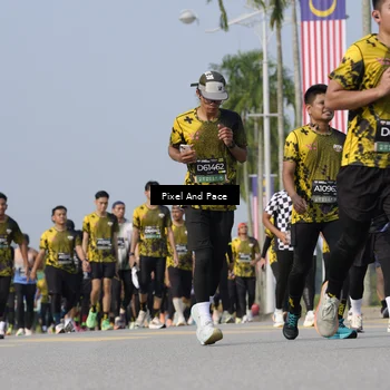 Runner Photo 6540340
