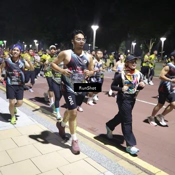 Runner Photo 6540350