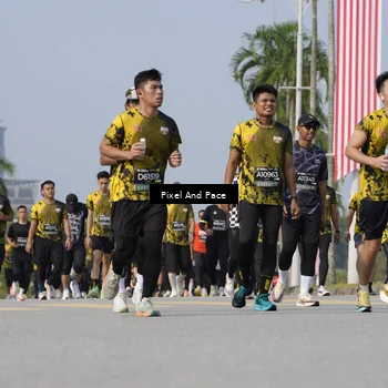 Runner Photo 6540359