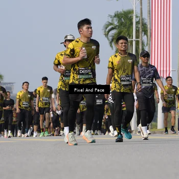 Runner Photo 6540361