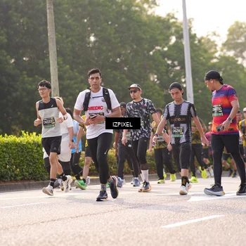 Runner Photo 6540367