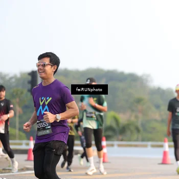 Runner Photo 6540369