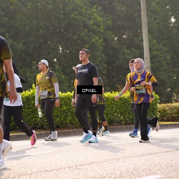 Runner Photo 6540377